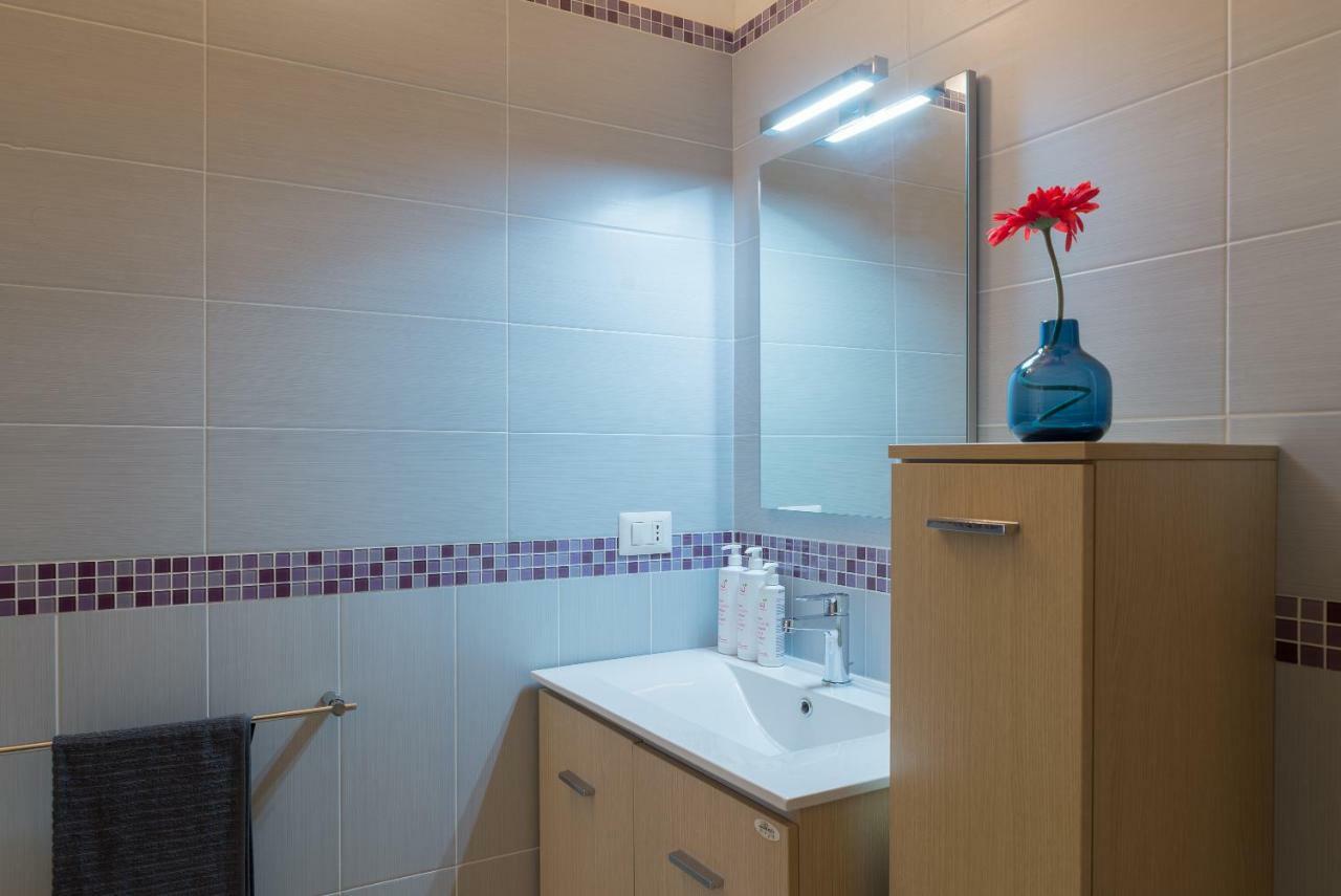 אוסטוני Isabella Apartment By Wonderful Italy מראה חיצוני תמונה